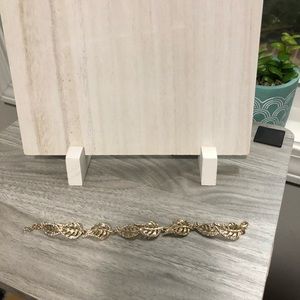 Vintage Napier Goldtone Leaf Link Bracelet with Clear Stones